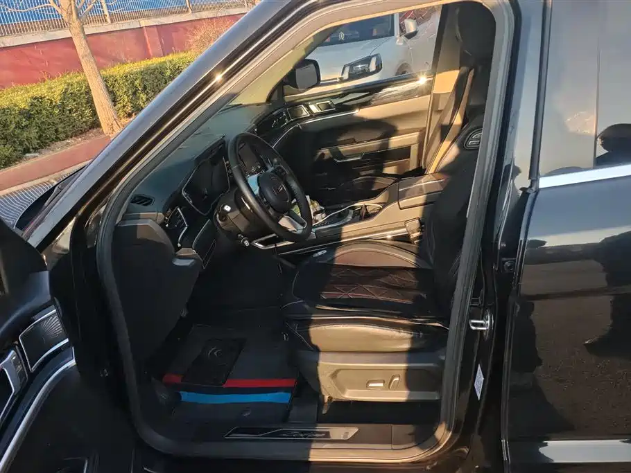 ZOTYE T700