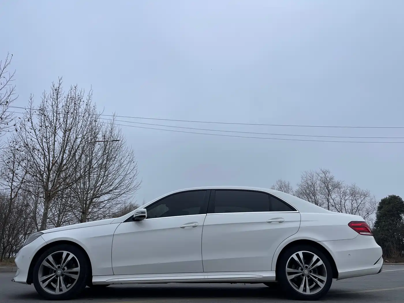 Mercedes-Benz E-Class 2015 Facelift E 200 L фото 4