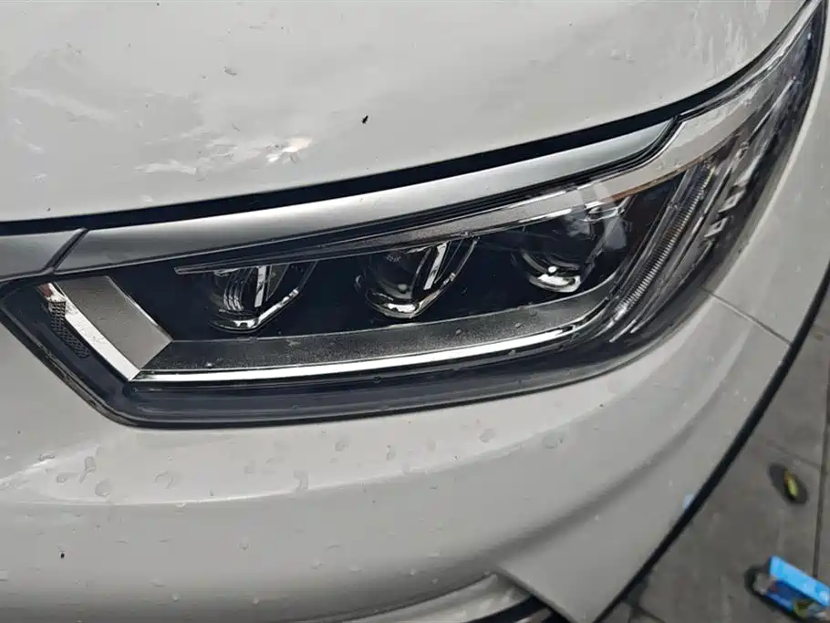 BYD Yuan Pro 2023 401KM Luxury фото 5