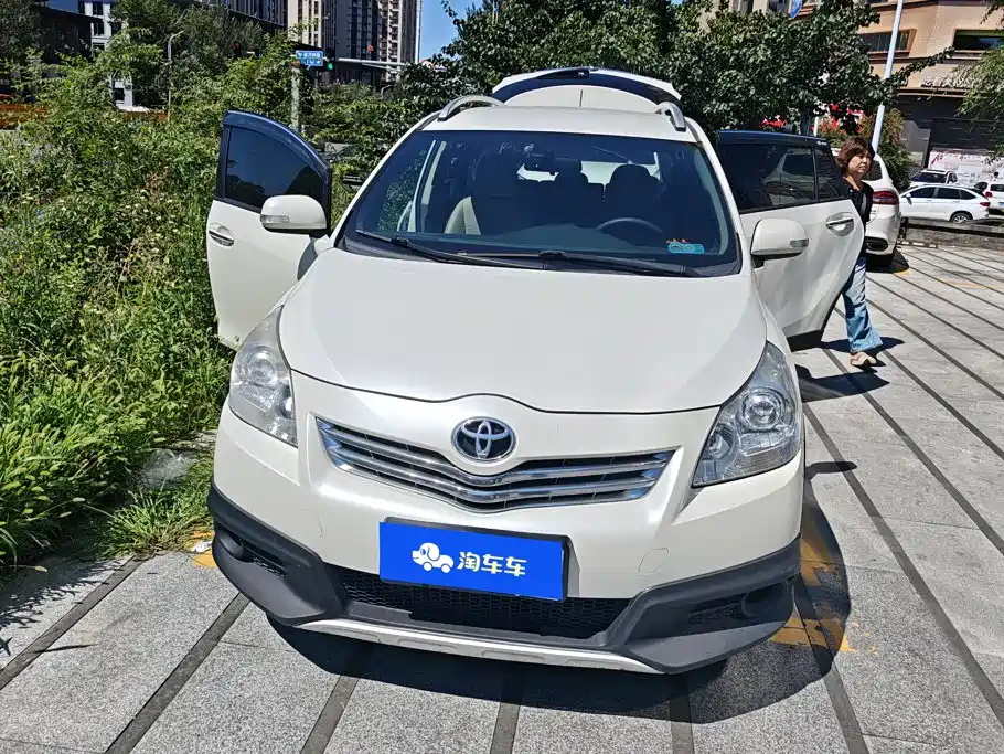 2017 Toyota E'Z