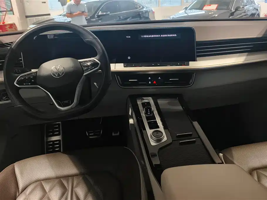 Volkswagen Talagon 2023 380TSI 4WD R-Line Touring Edition фото 12