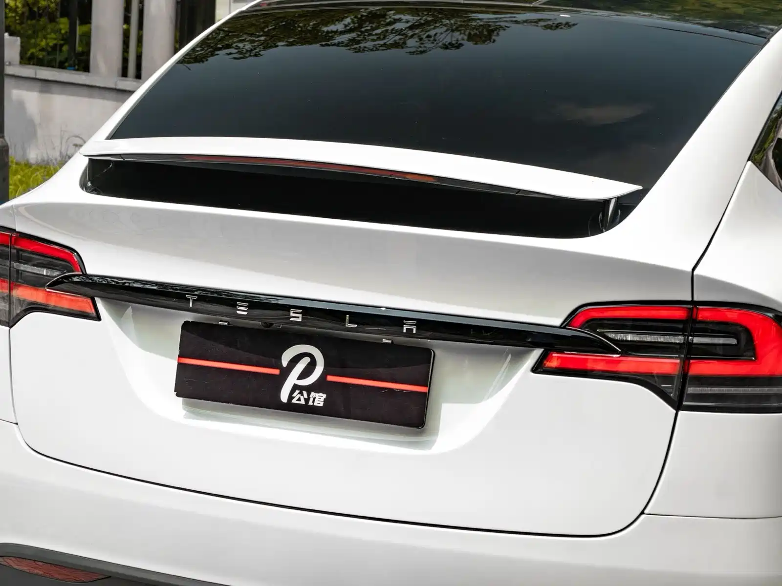 Фото 9 - Tesla Model X