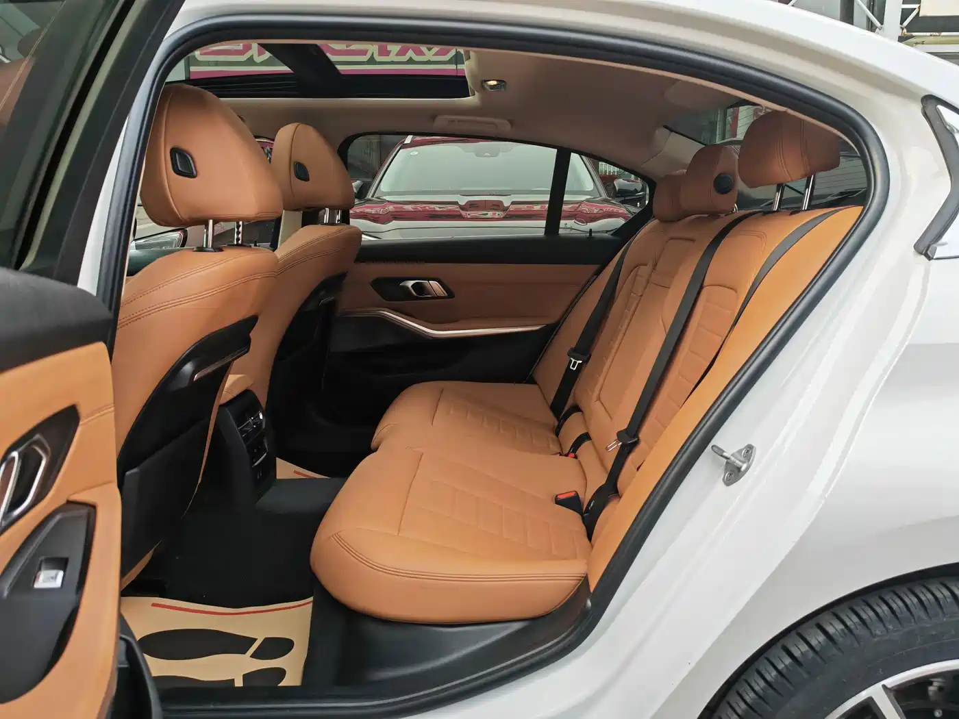BMW 3 Series 2021 325Li M Sport Package фото 12