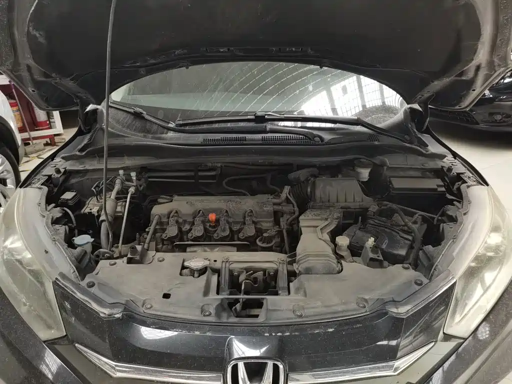 Honda Vezel 2015 2015 1.8L CVT FWD Luxury