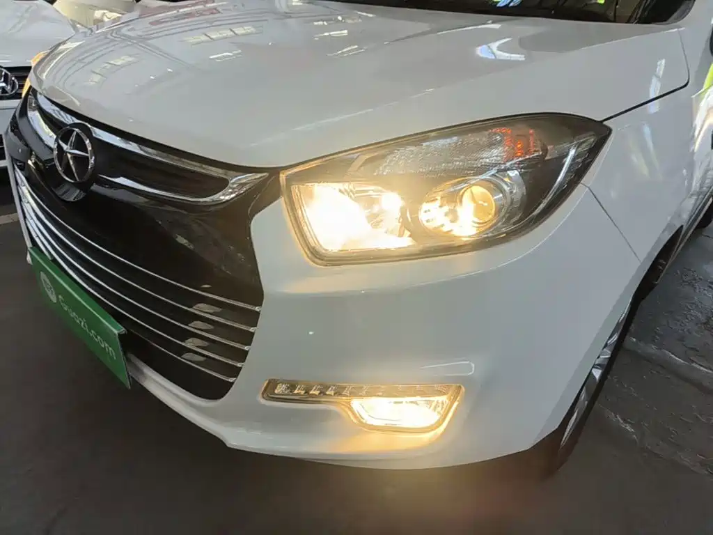 JAC Refine S5 2016 2015 1.5T Automatic Luxury