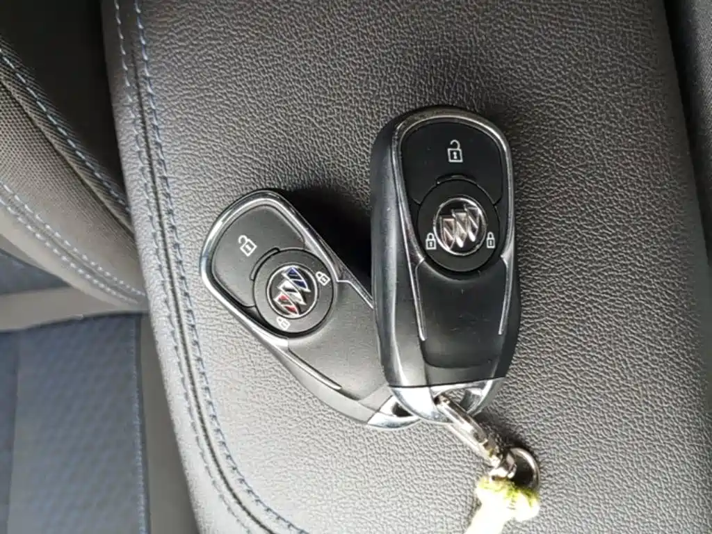 BUICK ANGKOLA