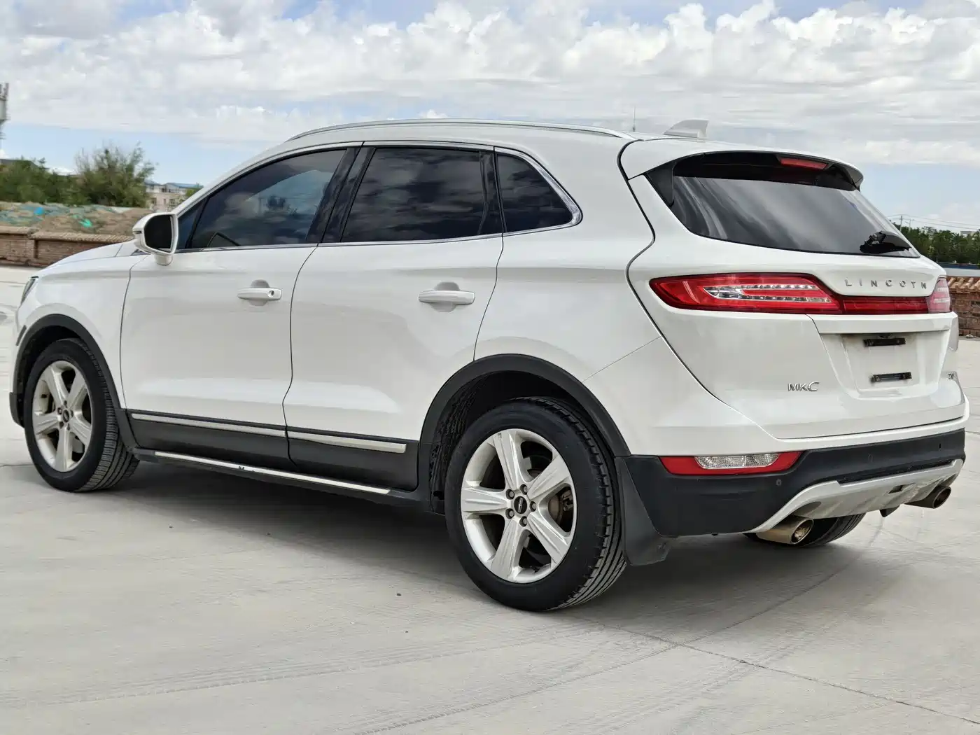 Lincoln MKC 2016 2014 2.0T 2WD Premium Edition