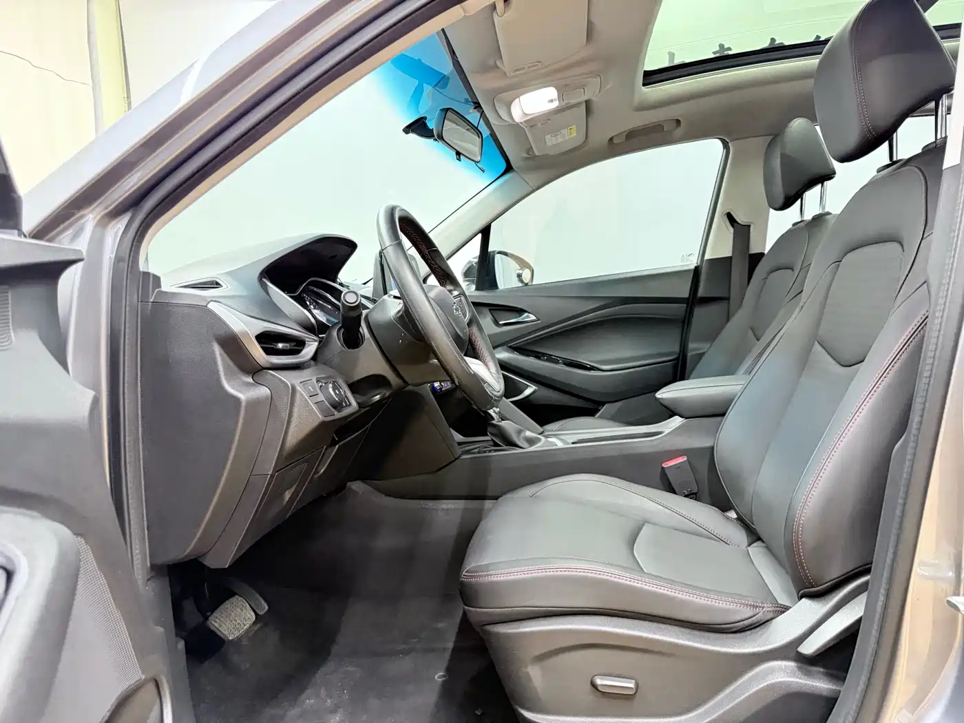 Chevrolet Volando 2019 Redline 530T Automatic Premium Enjoyment Edition (5+2 seater) China VI фото 17