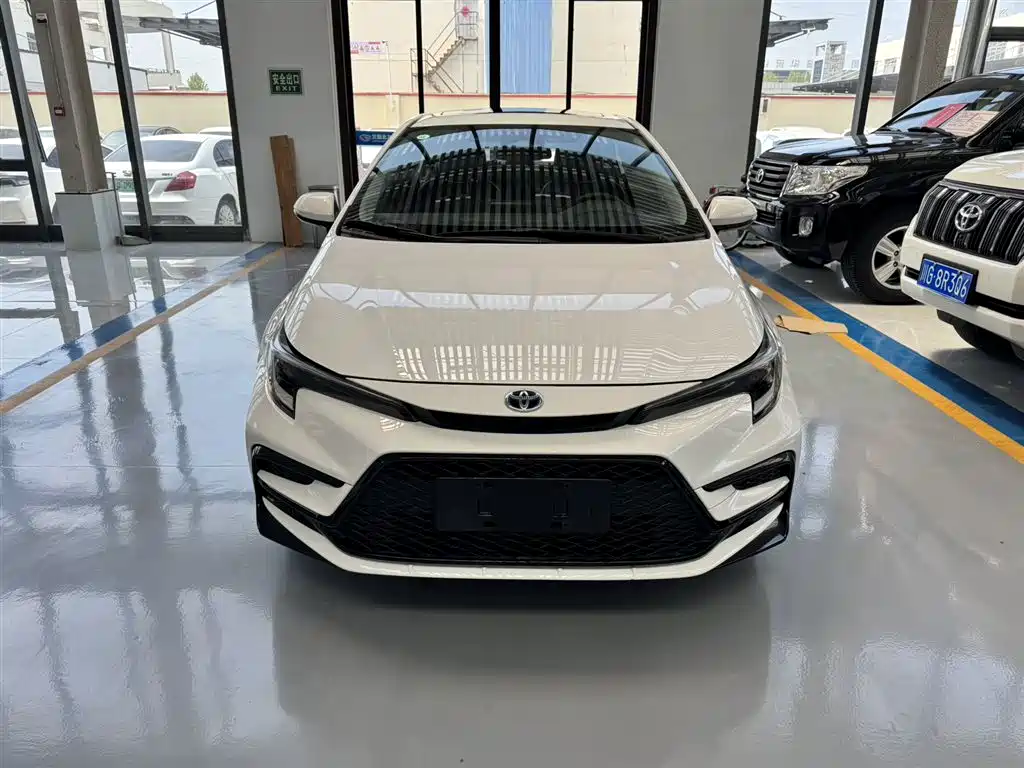 Toyota Levin 2023 Smart Hybrid 1.8L Sport Edition фото 2