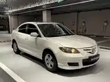 Фото 4 - Mazda 3