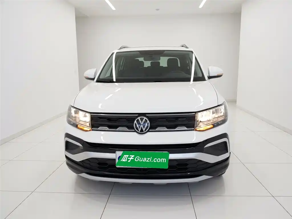 VOLKSWAGEN TU KAI