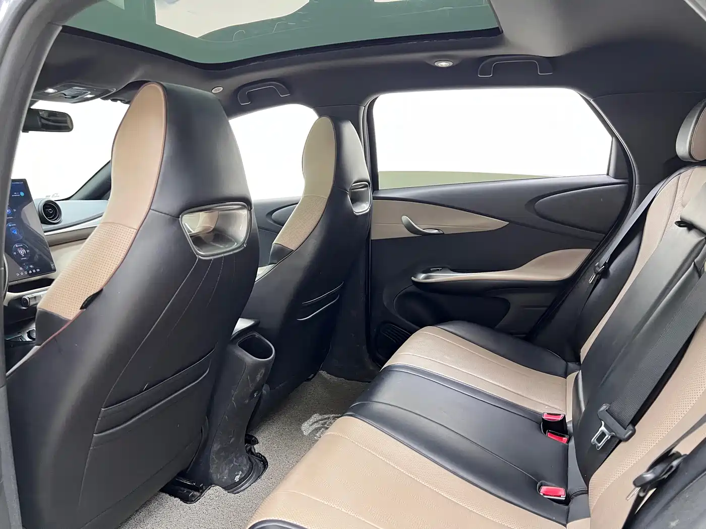 BYD Dolphin 2023 420km Fashion Edition фото 17