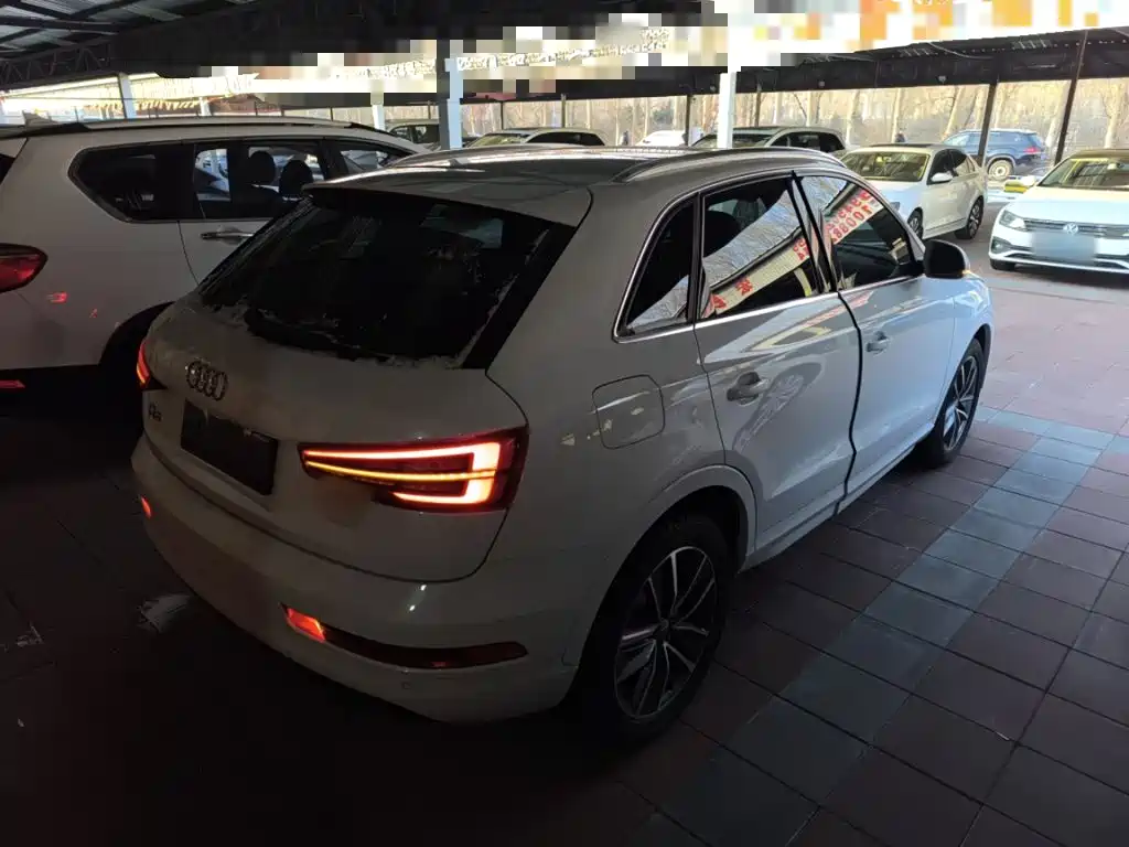 Фото 23 - Audi Q3