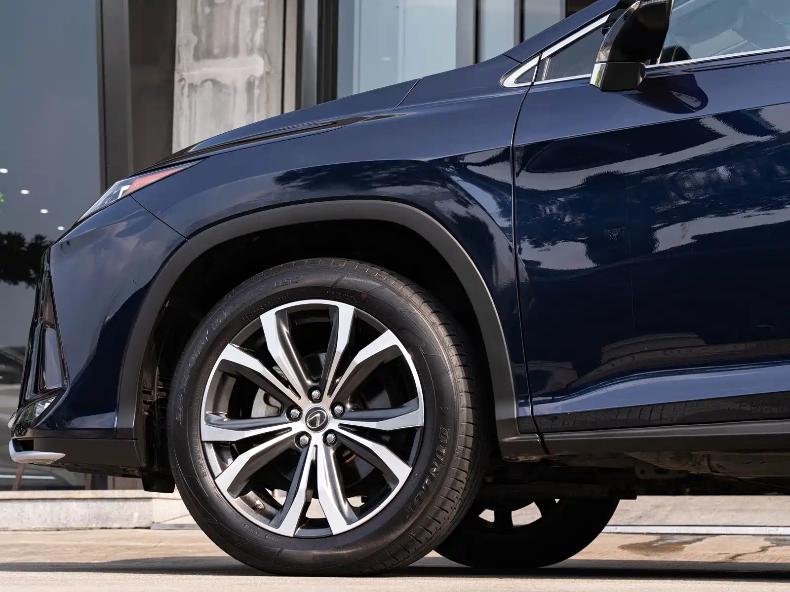 Фото 8 - Lexus RX