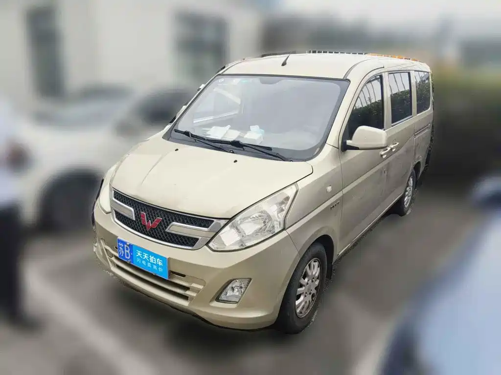Wuling Motors Wuling Rongguang V 2017 2016 1.5L Standard