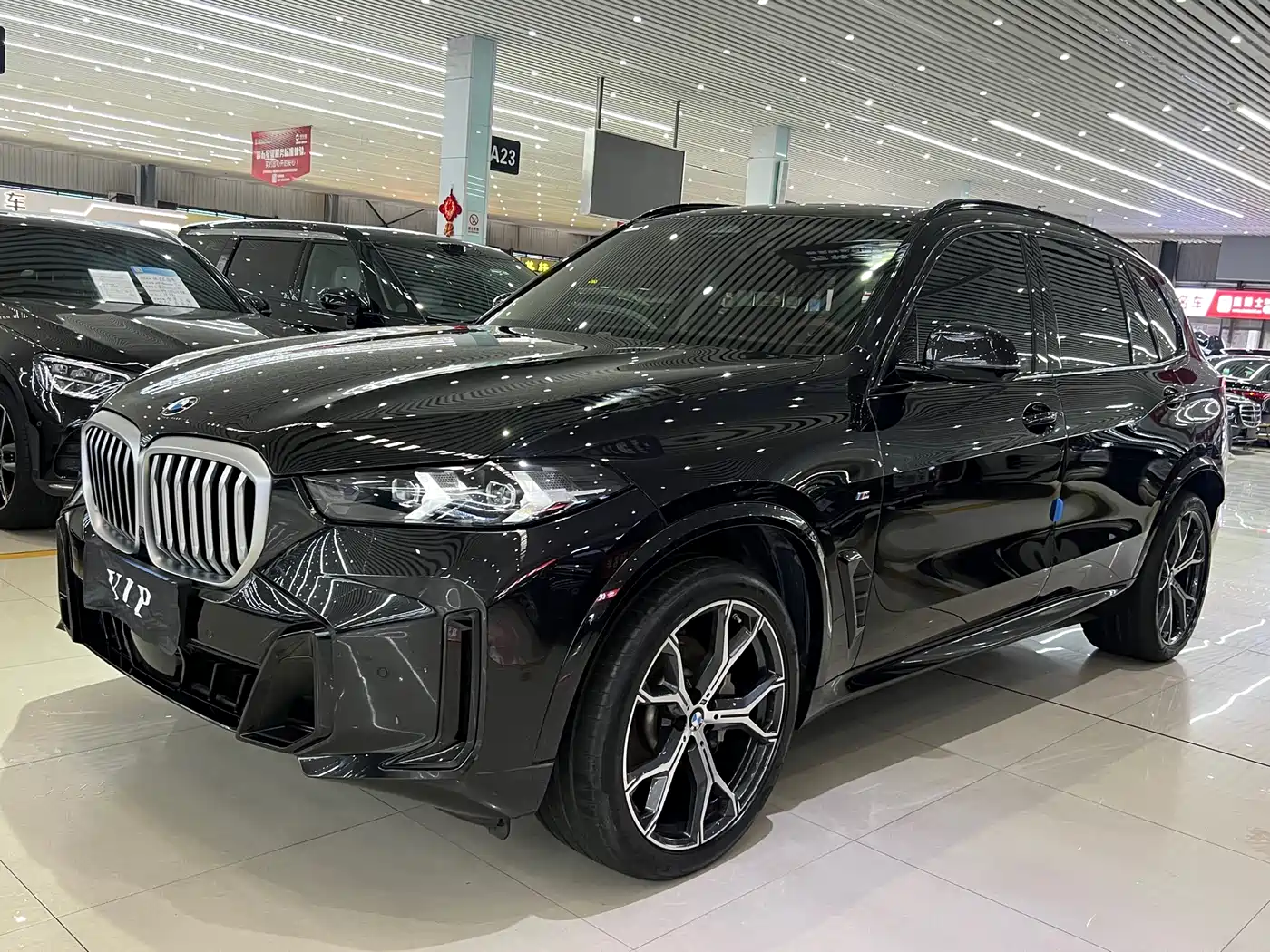 BMW X5 2023 xDrive 30Li Premium M Sport Black Night Package