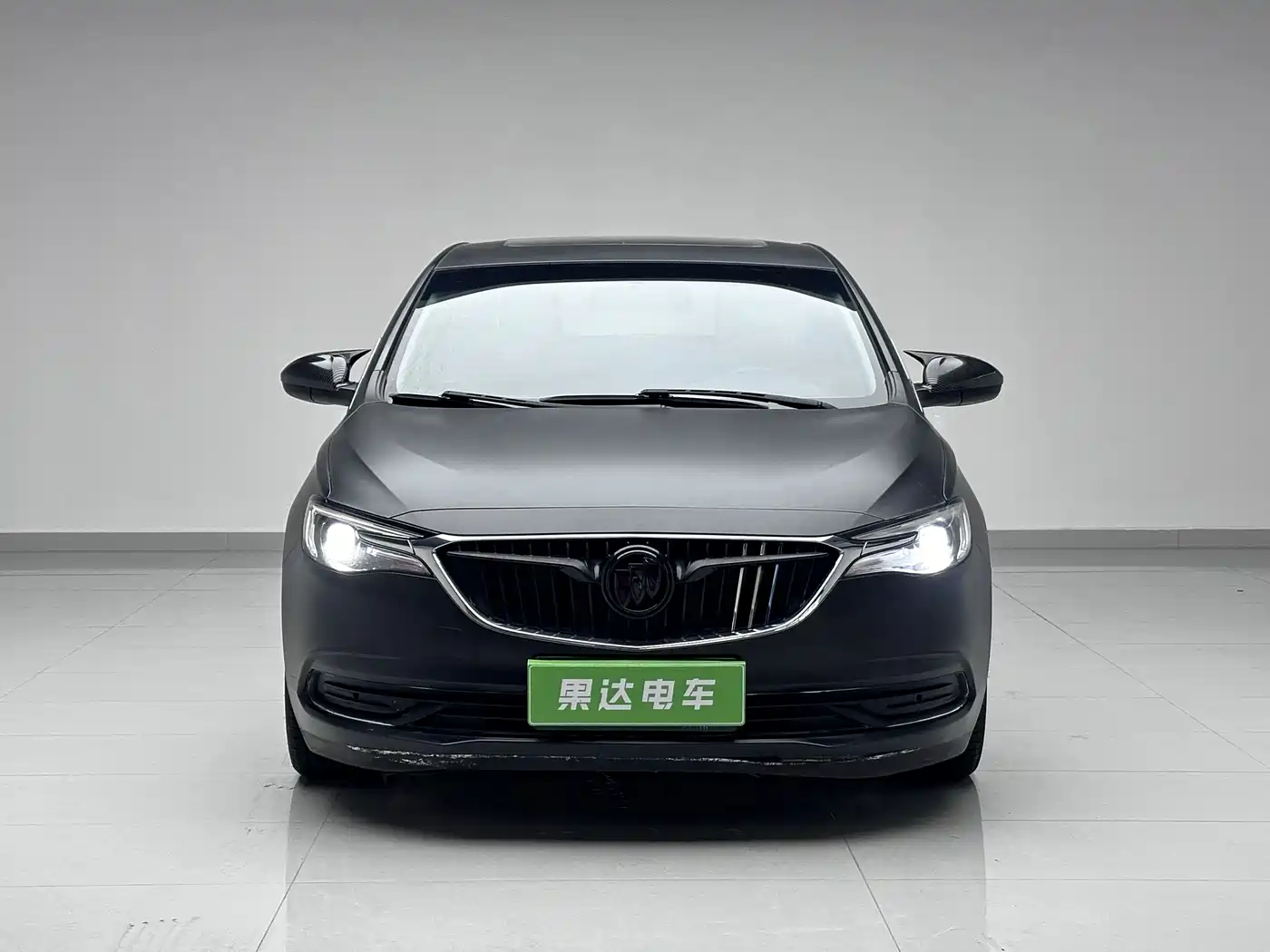 Photo 2 - Buick Excelle