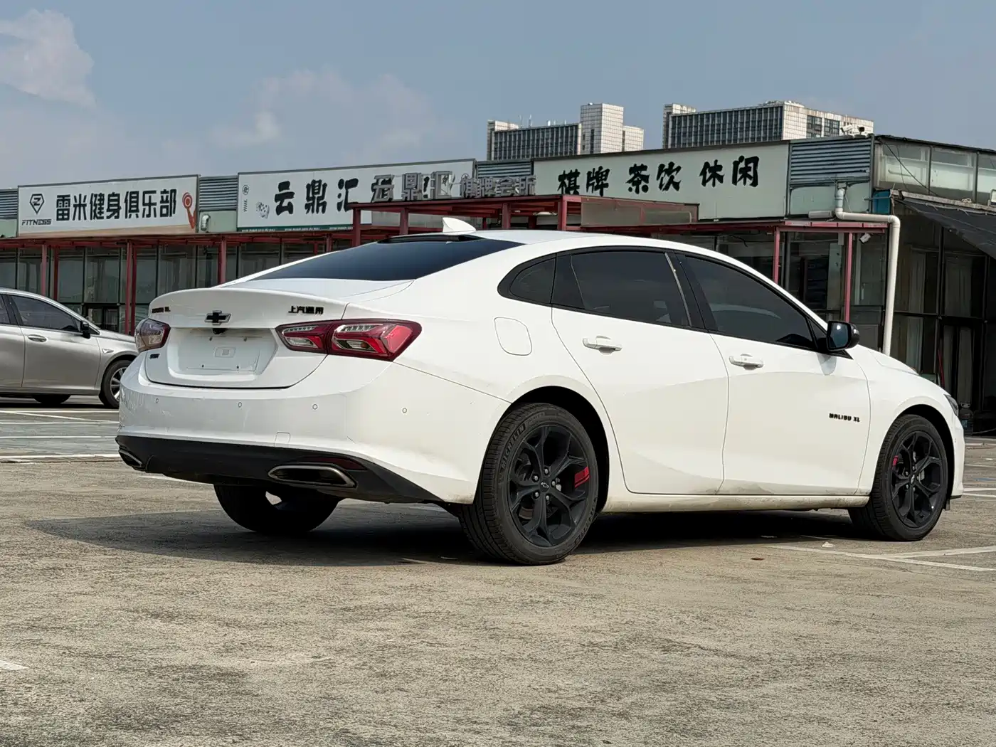 Фото 14 - Chevrolet Malibu XL