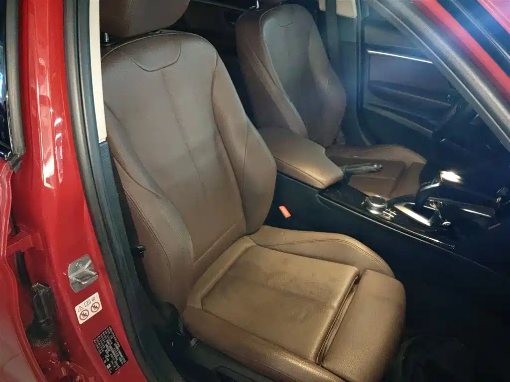 BMW 3 Series 2019 320Li M Sport Black Night Edition фото 20
