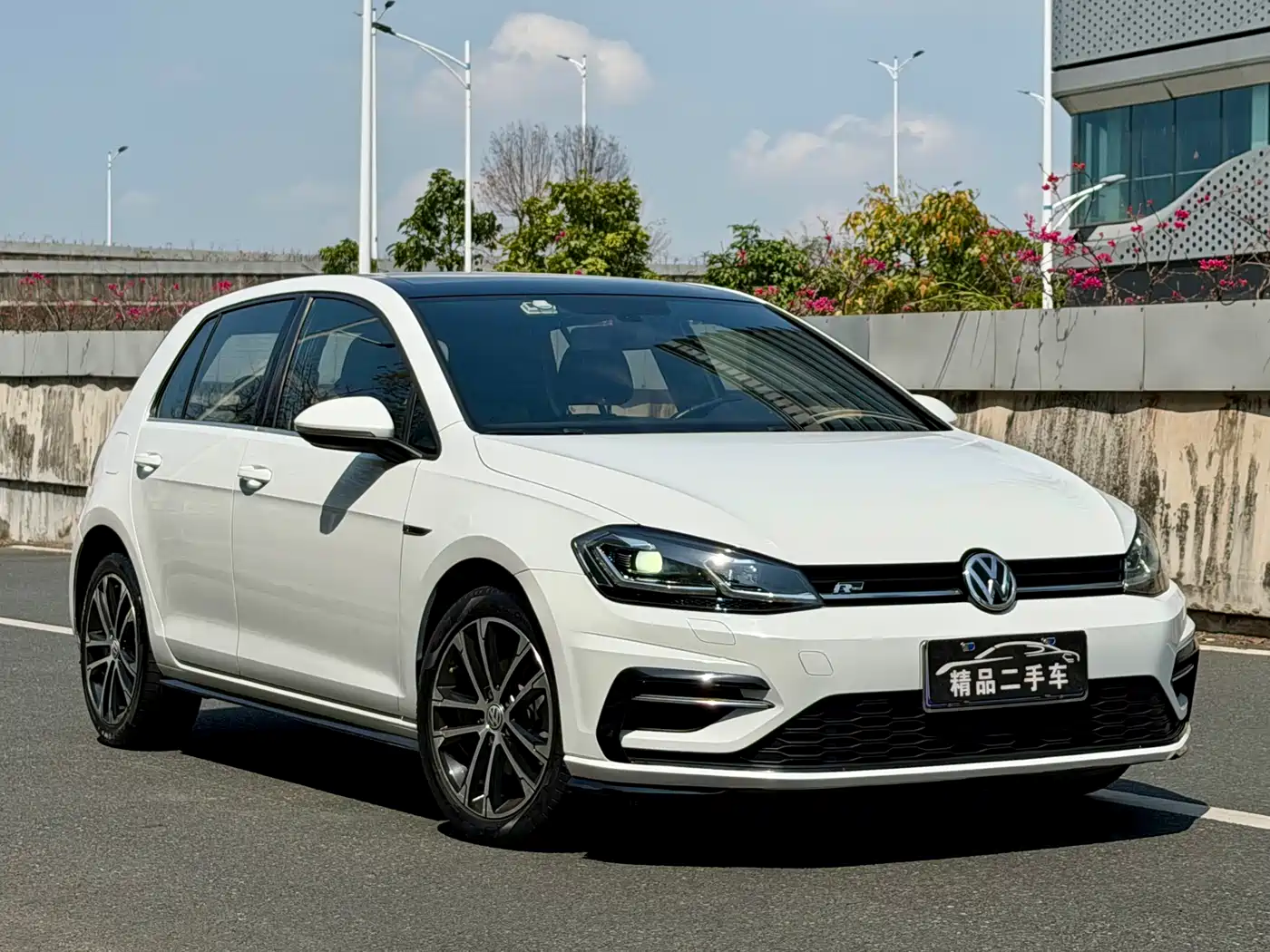 Volkswagen Golf 2019 280TSI DSG R-Line China VI фото 3