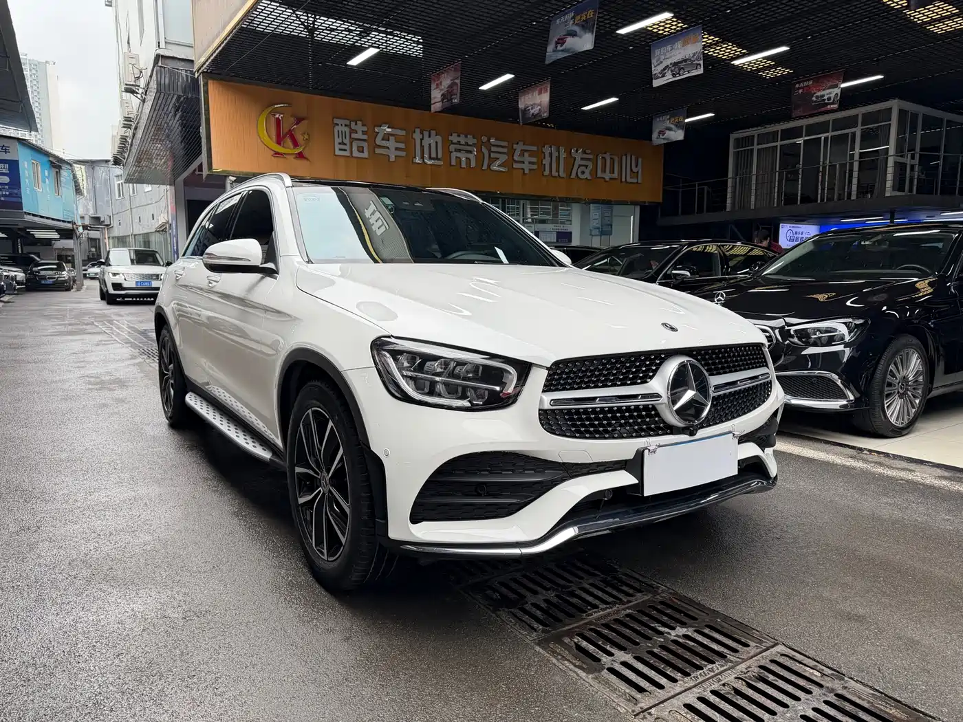 Mercedes-Benz GLC 2020 GLC 300 L 4MATIC Dynamic фото 2