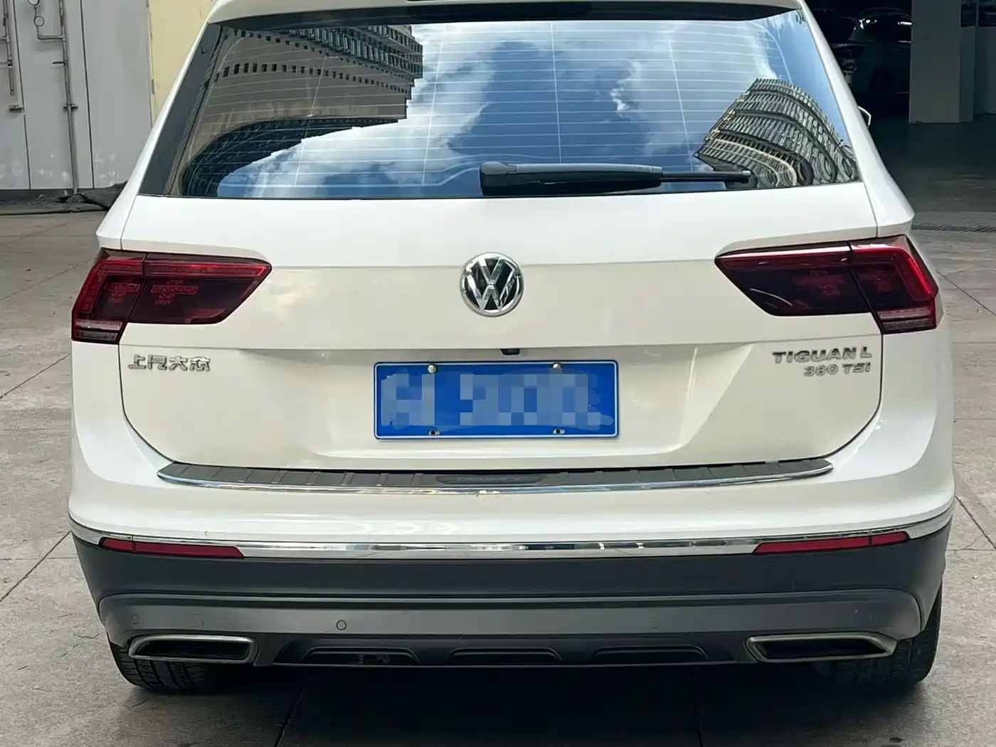 Volkswagen Tiguan L 2018 380TSI Automatic AWD Luxury Edition фото 8
