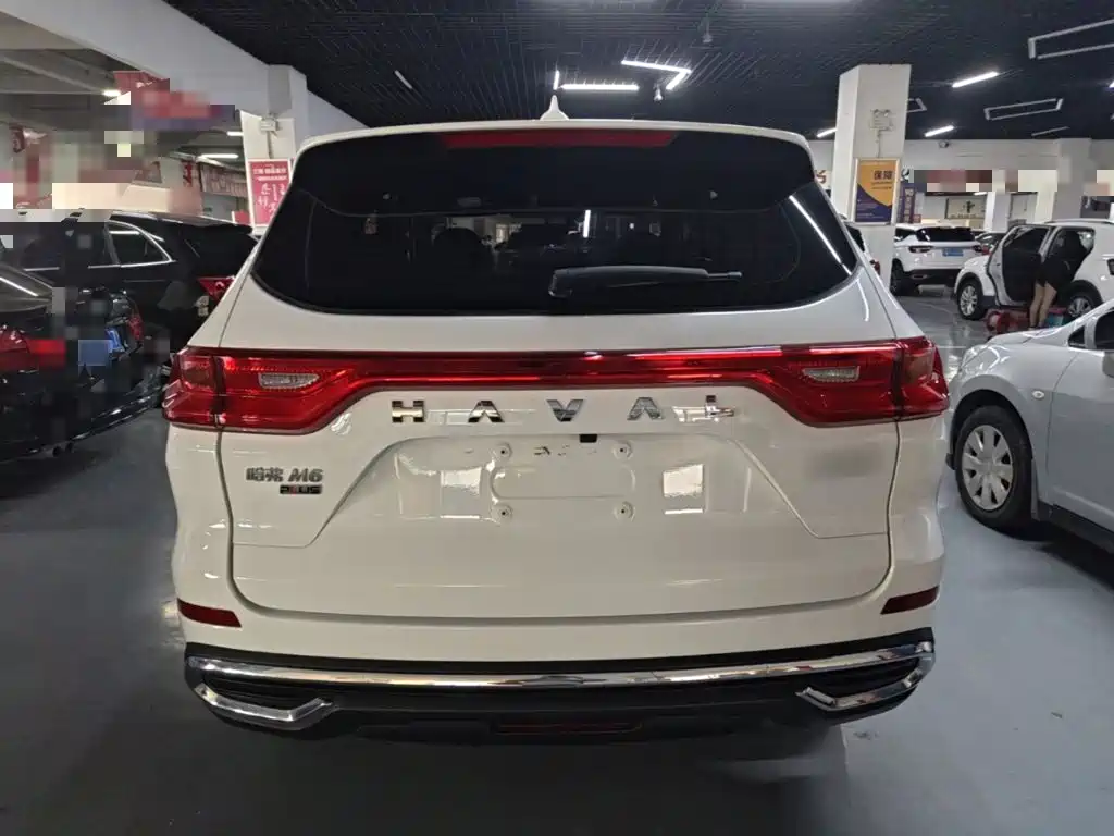 Haval M6 2024 2023 PLUS 1.5T Manual Elite Smart Connect