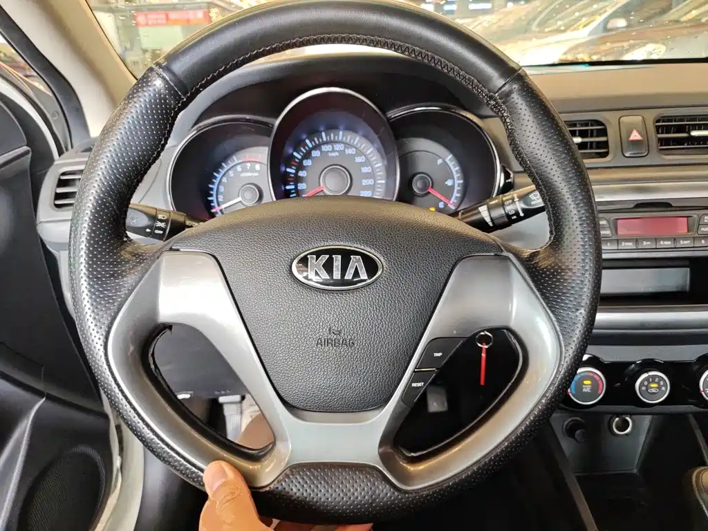 Фото 7 - Kia K2