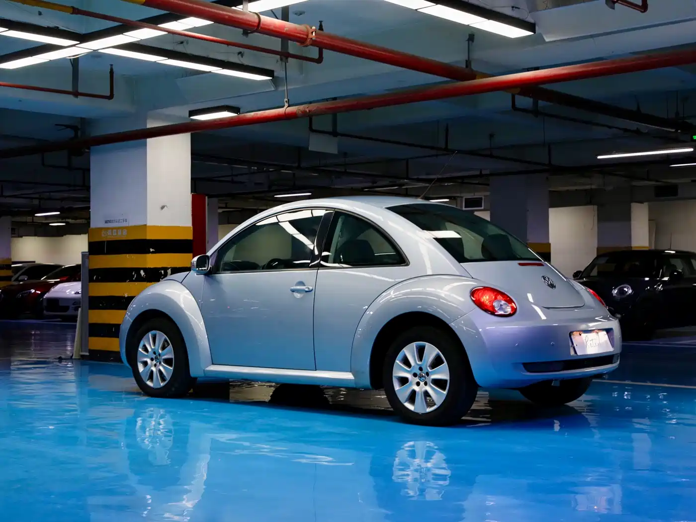 Volkswagen Beetle 2010 Model 1.6 AT фото 3