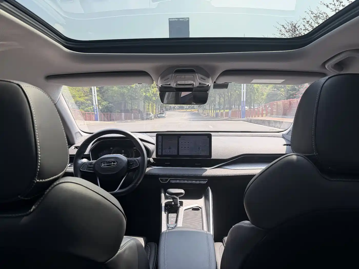 GEELY AUTOMOBILE XINGRUI