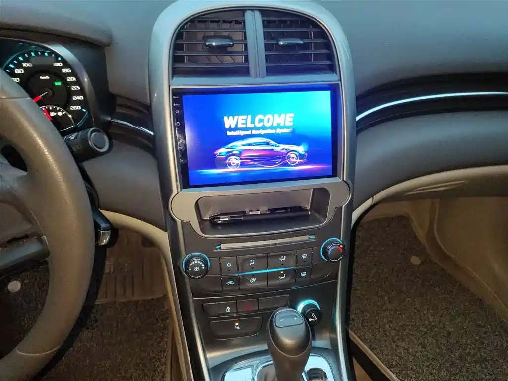 Chevrolet Malibu 2014 2.0L Automatic Comfort фото 6