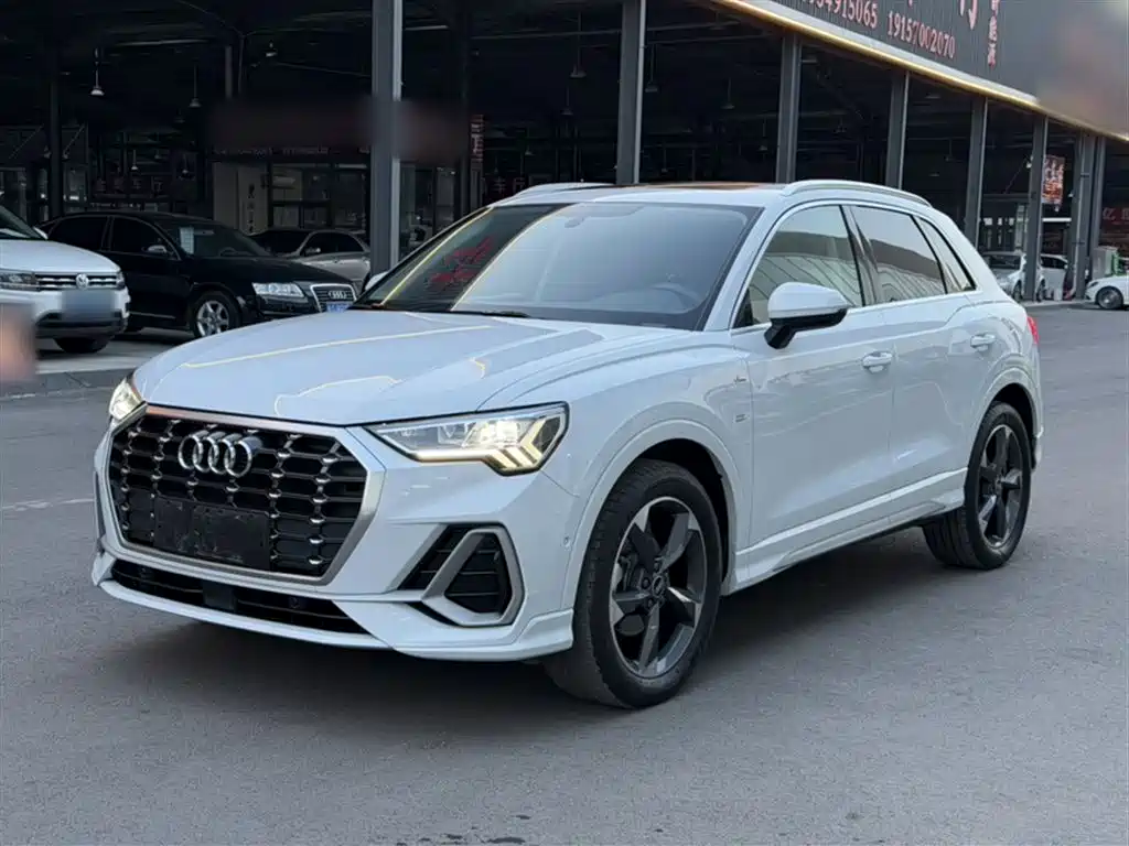 Audi Q3 2022 35 TFSI Fashion Dynamic фото 3