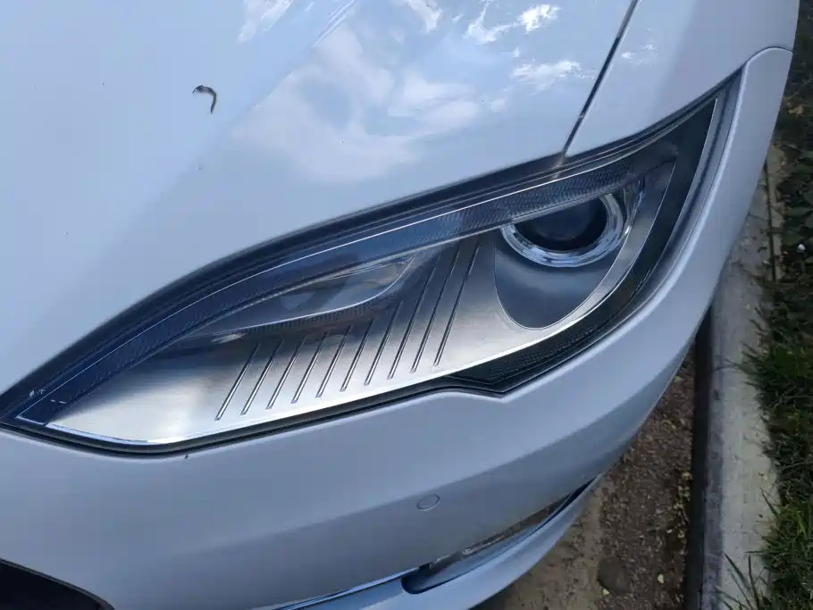 Tesla Model S 2015 2015 Model S 70D