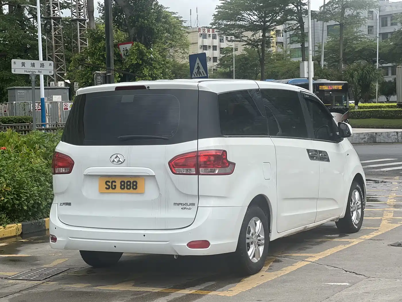 SAIC Maxus Maxus G10 2016 2.0T Automatic Executive Edition фото 6