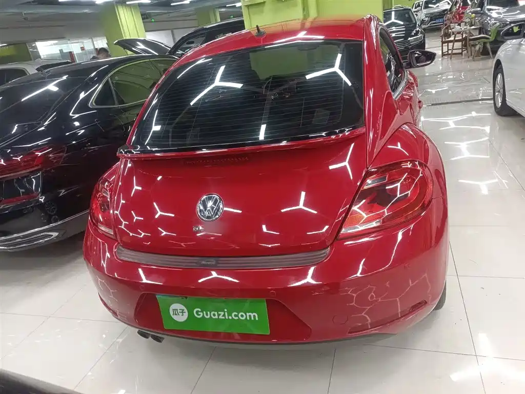 Volkswagen Beetle 2014 1.4TSI Fashion Edition фото 4