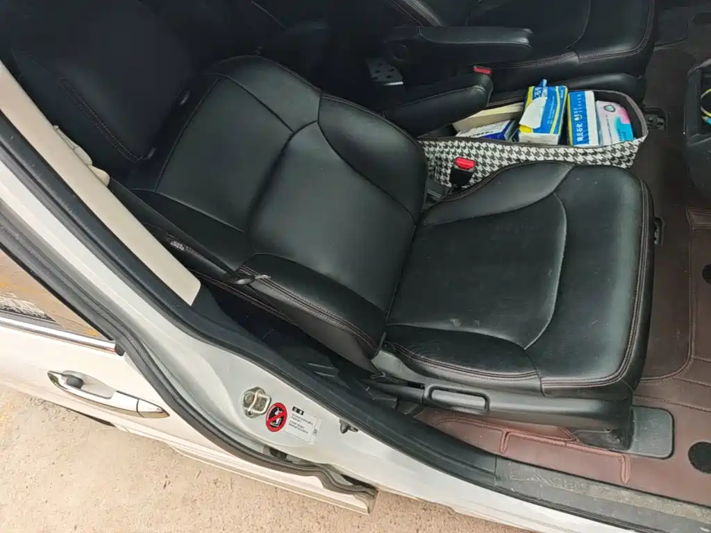 Фото 25 - Honda Odyssey