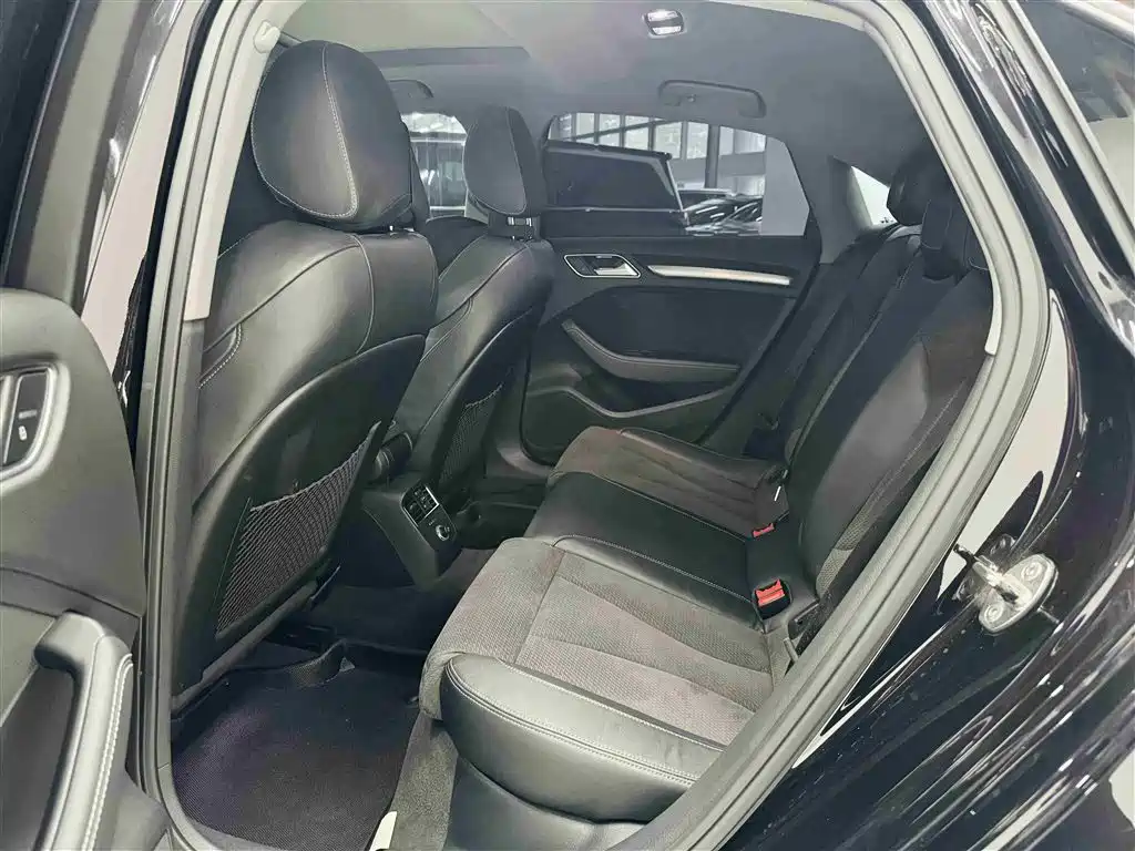 Audi S3 2017 S3 2.0T Limousine фото 19