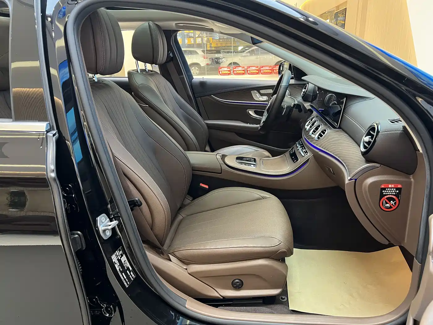 MERCEDES-BENZ E CLASS