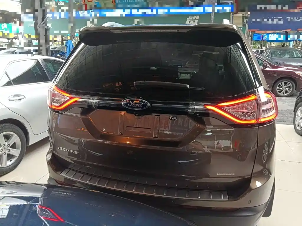 Ford Edge 2017 2016 EcoBoost 245 2WD Luxury 7-Seater