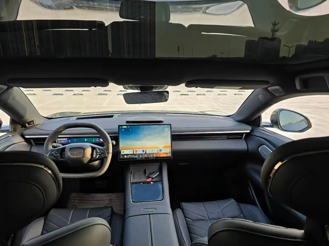 Lynk & Co 10 EM-P 2025 Facelift 240 AWD Ultra фото 5