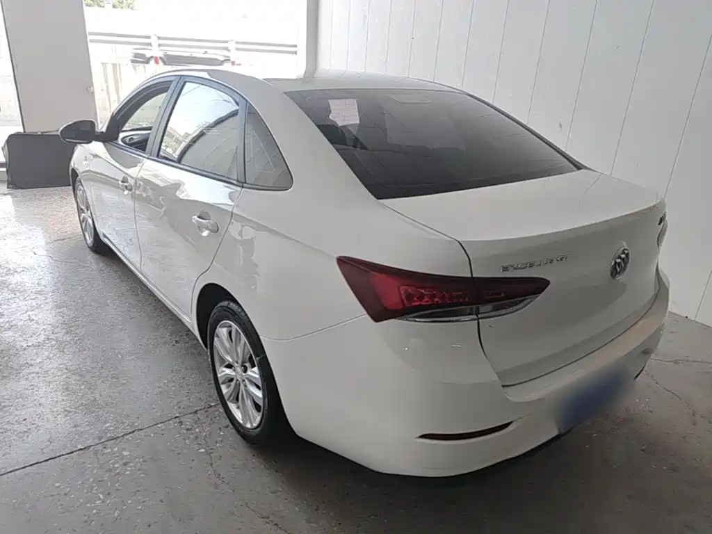 Фото 5 - Buick Excelle