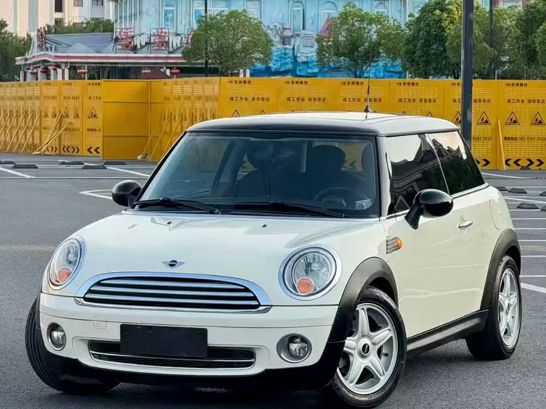 MINI MINI 2010 2010 1.6L COOPER Cheer