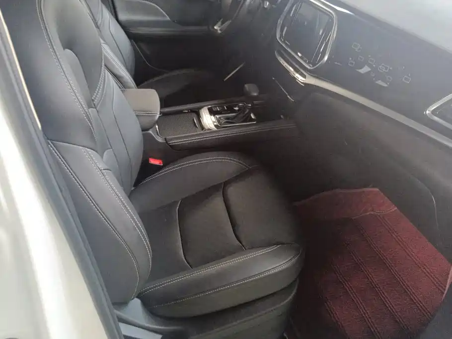Jetour X90 2020 2019 1.6T DCT Smart Travel Edition 6-seater China VI