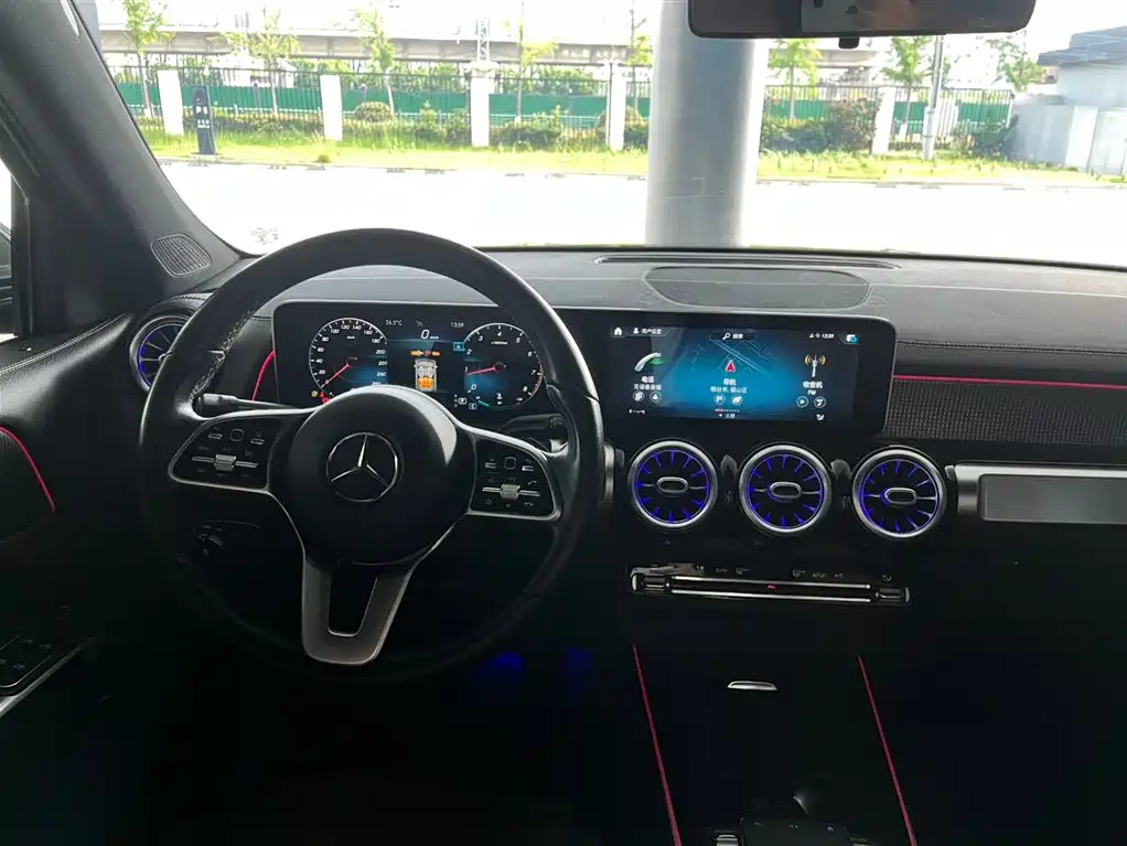 Mercedes-Benz GLB 2020 Facelift GLB 200 Dynamic фото 10