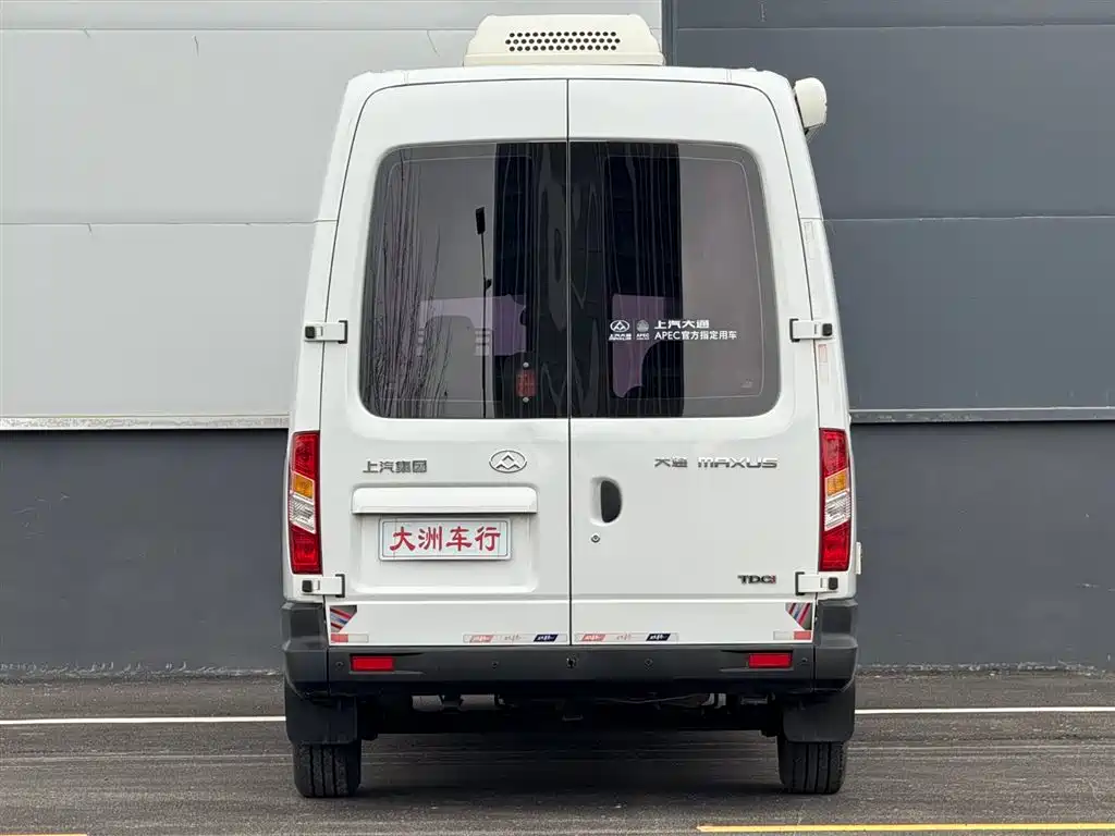 SAIC Maxus Xintu V80 2015 2.5T Manual Proud Transporter Edition Long Wheelbase High Roof фото 7