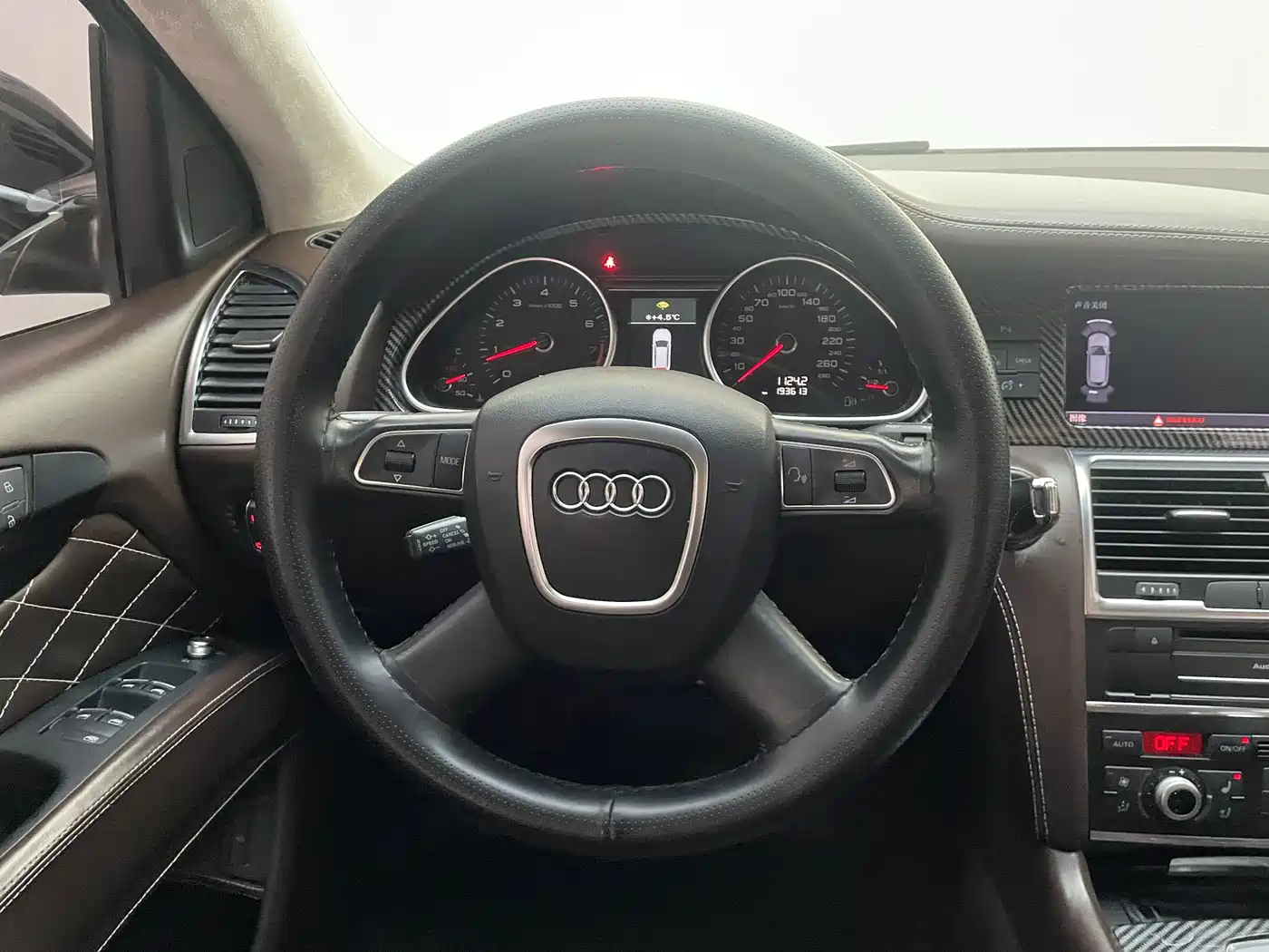 Audi Q7 2014 35 TFSI Sport фото 17