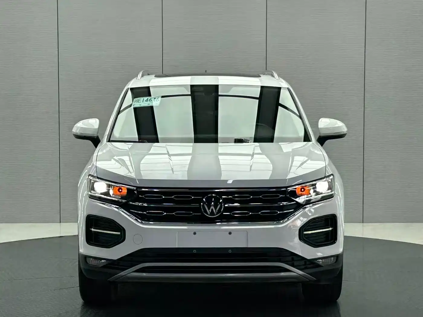 Volkswagen Tayron 2022 280TSI 2WD Luxury Smart Connect Edition фото 2