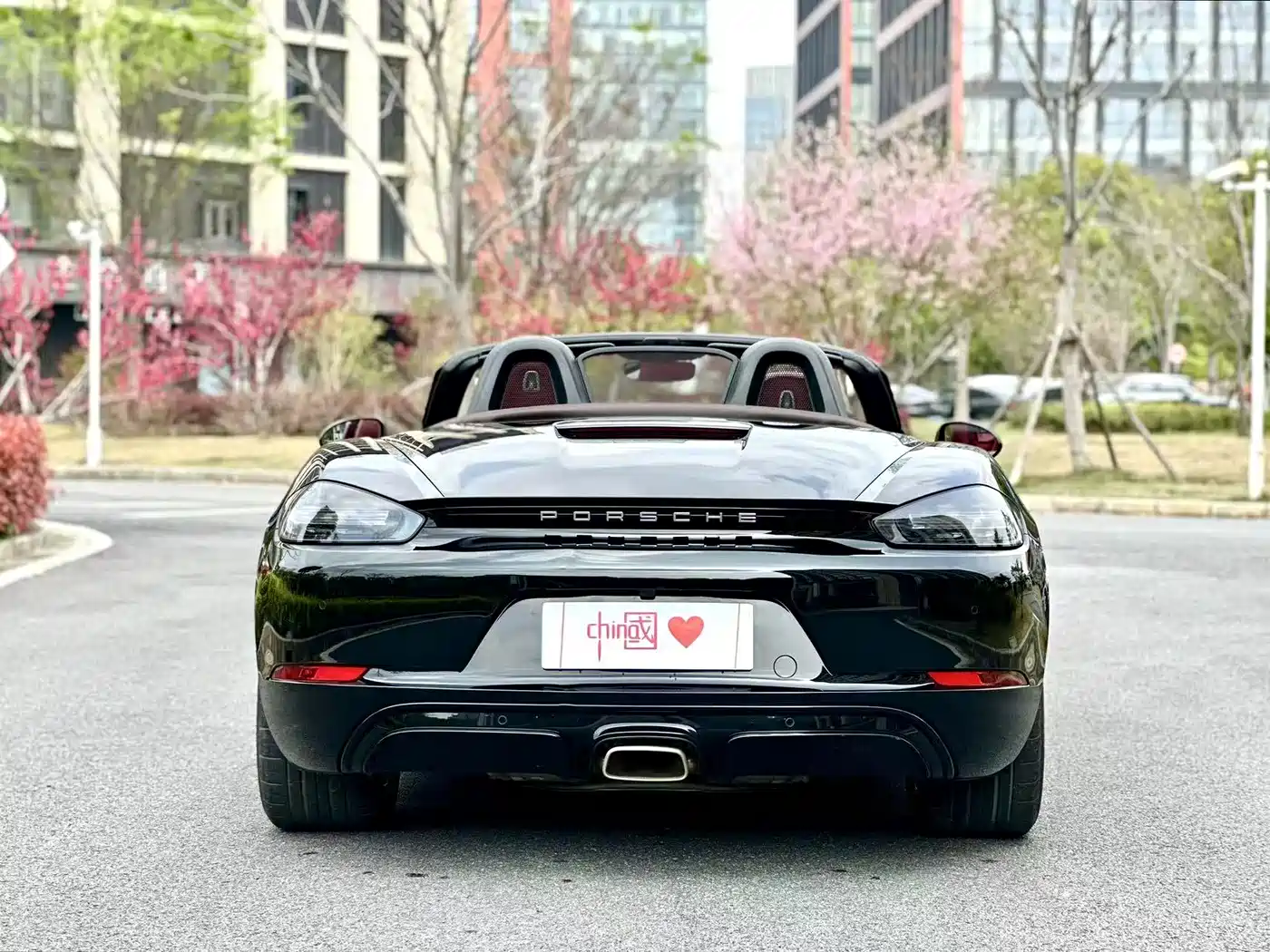 PORSCHE 718