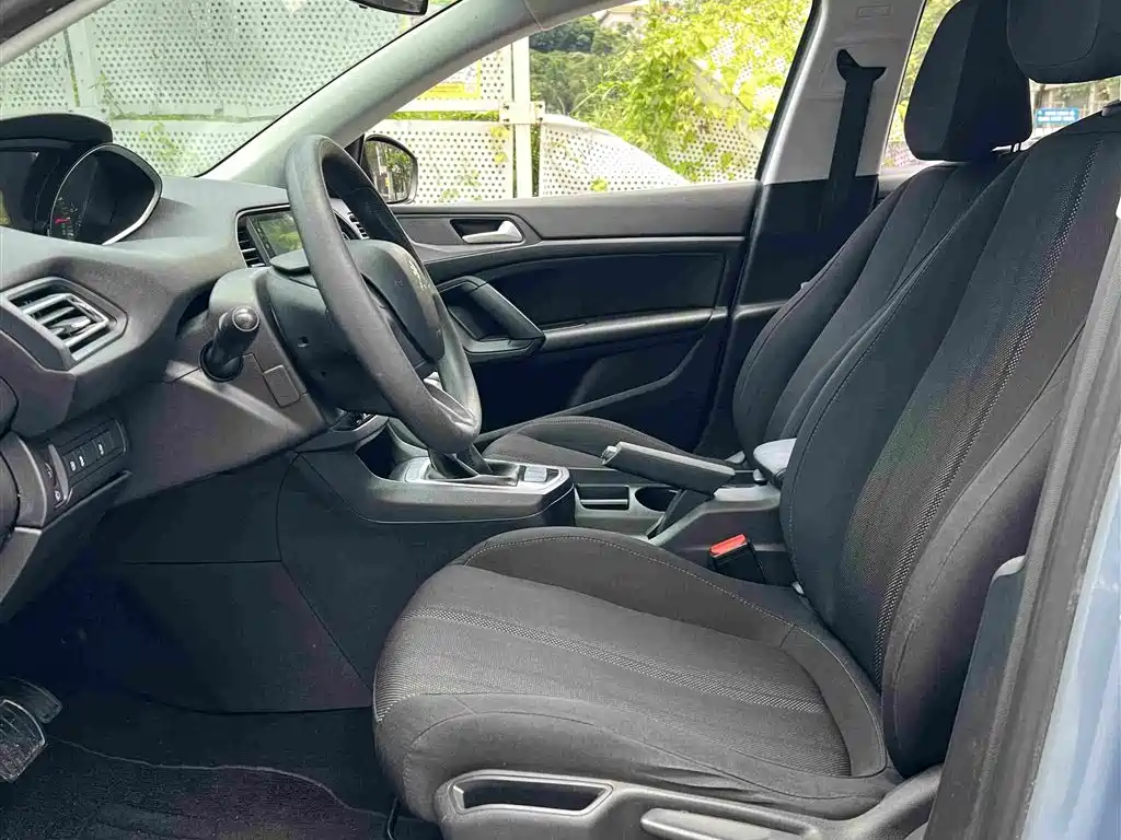 Peugeot 308S 2018 2015 1.2T Auto Elegance Edition