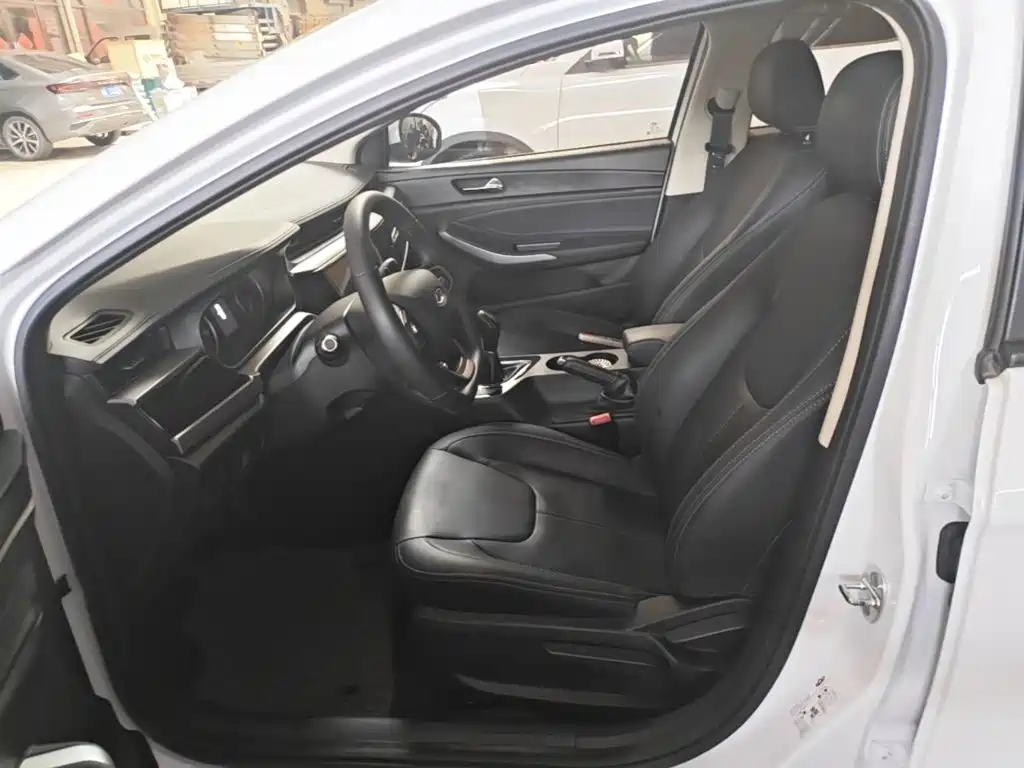 Chery Arrizo 5 2022 2021 PRO 1.5L Manual Youth Edition